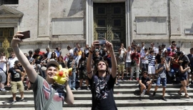 POKÉMON GO – A última obsessão da sociedade.