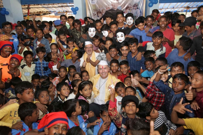 Inde – Grandes célébrations pour le Recteur Majeur à Guwahati et Mumbai