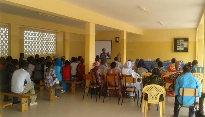 Senegal - Desde las aulas al mercado de trabajo: enseñándoles a creer en el futuro