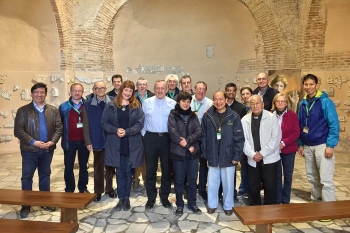 Itália – Padre Cereda em visita canônica à comunidade de São Calisto