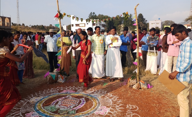 India – Yellagiri: una casa para los más pobres