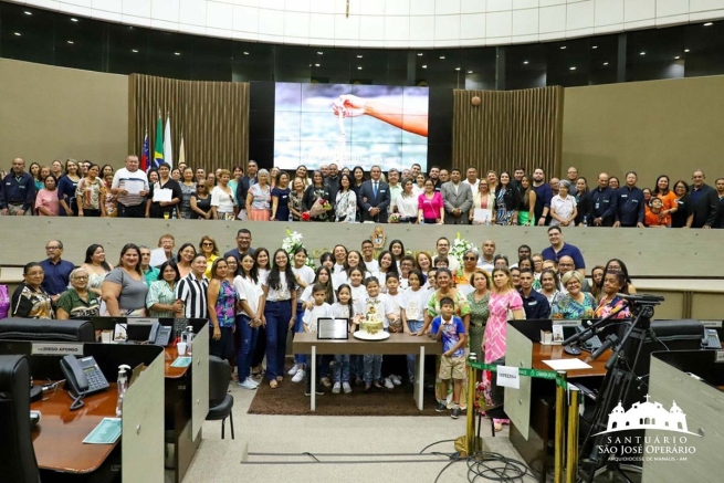 Brazil - Manaus City Hall pays tribute to Shrine of St. Joseph in appreciation of its work on behalf of the people