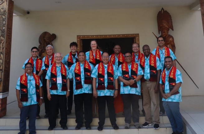 Papúa Nueva Guinea - Encuentro de los DIAM de la Región Asia Este-Oceanía, en presencia del Consejero General para las Misiones