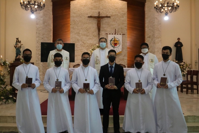 Filipiny – Pierwsze śluby sześciu salezjańskich nowicjuszy
