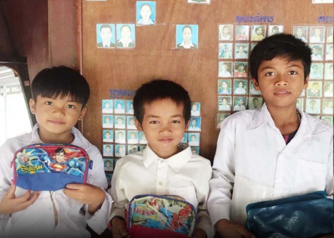 Cambodge – Samai et Phirun récupèrent leur enfance au « Don Bosco Kep »
