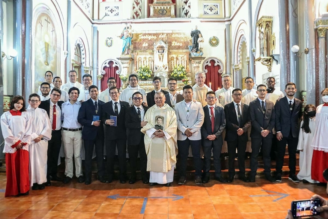 Ecuador – Rinnovo delle professioni religiose di undici postnovizi salesiani e un salesiano tirocinante