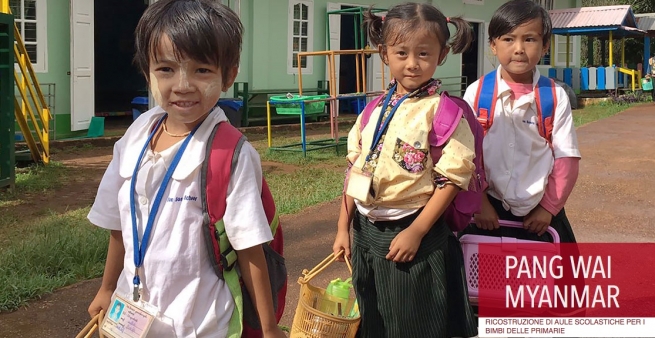 Myanmar – Reborn, the primary school, among headhunters