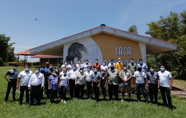 Nicaragua - First national meeting of oratory animators