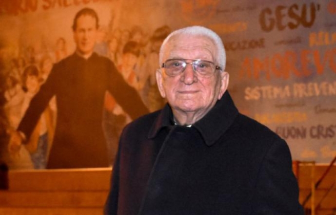 Italia - 99 años de remembranzas para el Padre di Mauro, Salesiano, memoria histórica de la casa “Salette” en Catania