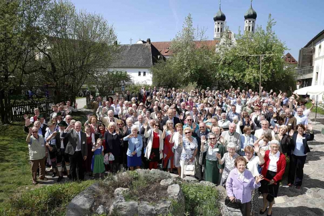 Alemania – Más de 200 invitados a un evento anual para benefactores, cooperantes y amigos de Don Bosco