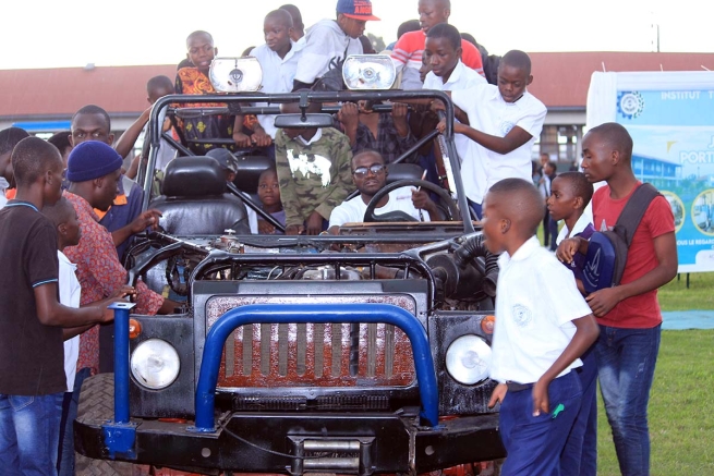 R.D. Congo – La giornata “a porte aperte” dell’Istituto Tecnico Industriale Don Bosco di Goma, tra innovazione e sostenibilità