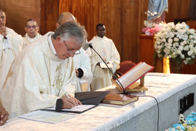 Ecuador - New Provincial of Ecuador Salesians installed: Fr. Marcelo Farfán