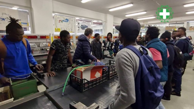 Italie – 18 jeunes migrants au cours des Salésiens pour devenir mécaniciens : « Une grande opportunité »