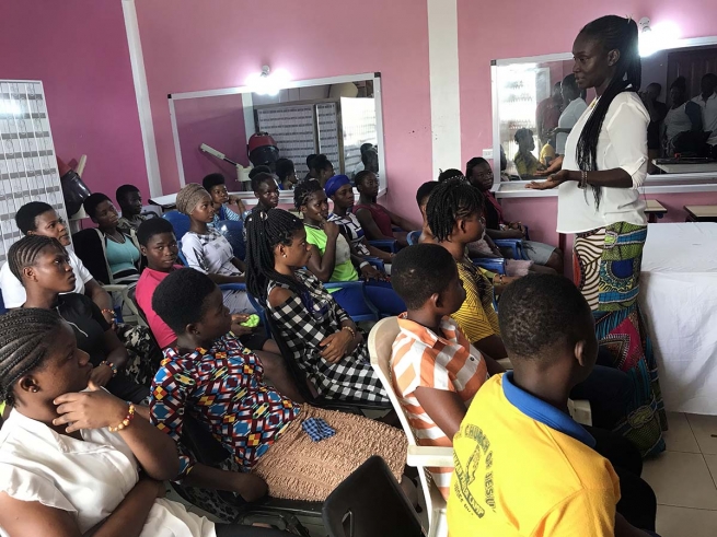 Ghana – Don Bosco empowering trafficked young women