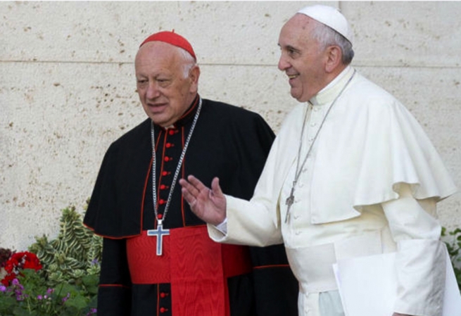 Chile – ¡Bienvenido Papa Francisco! Dos obispos salesianos reciben al Santo Padre