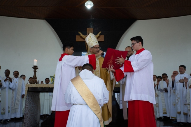 Brazil - Salesian Wellington Abreu was ordained a priest