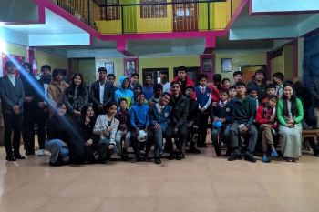 Índia – Jovens do Movimento Juvenil Salesiano de Shillong encontram-se com as crianças do ‘Rilang Children’s Home’