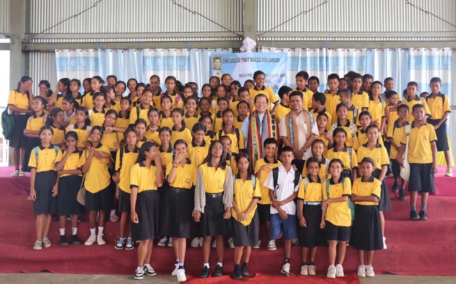 Timor-Leste – “Tornar-se parte da Família Salesiana”: o P. Joseph Phuoc aos alunos de Fuiloro