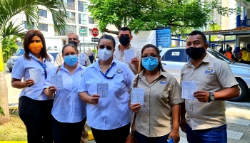 Panamá - Los colaboradores del Instituto Técnico Don Bosco reciben la vacuna