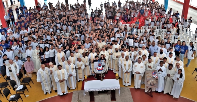 Brasile – Emozione e sorrisi segnano la chiusura dell’Assemblea Ispettoriale della “Missione Salesiana in Mato Grosso”