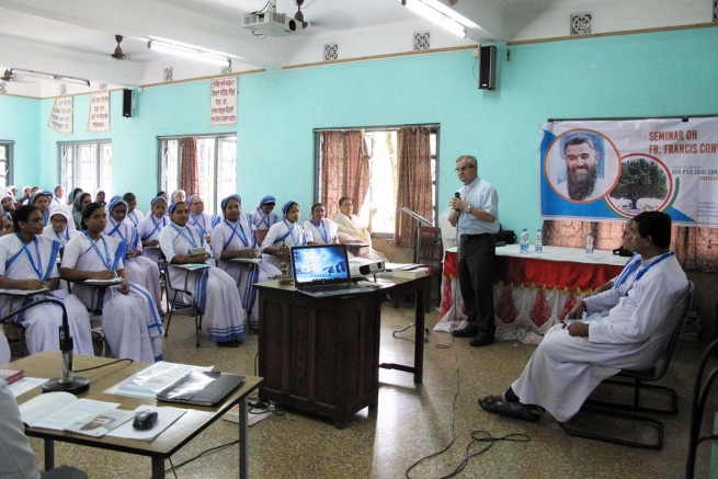 India - Promoción de las causas salesianas y el viaje del P. Cameroni: “promover con entusiasmo y con pasión la causa de los santos”