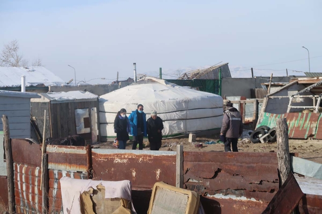 Mongolia – Ayudar a los necesitados es misión y testimonio cotidiano de los Hijos de Don Bosco