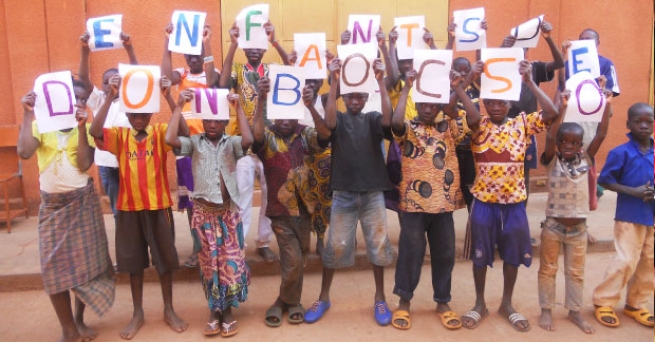 Burkina Fasso – Protegendo meninos e meninas de rua