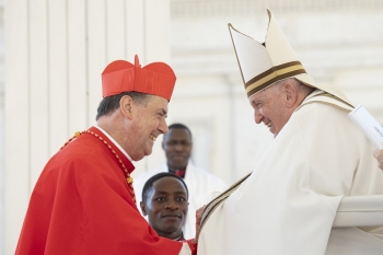 Vaticano – Una giornata di festa per la Famiglia Salesiana: il Rettor Maggiore è cardinale