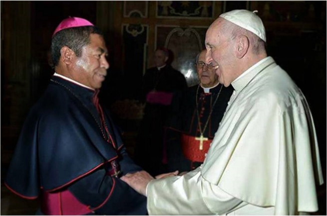 Vaticano - Sínodo, Mons. Virgilio do Carmo da Silva: “¿Cuál es la signo que debemos dejar?”