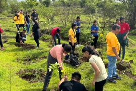 India – La plantación de cientos de árboles inculca a los estudiantes el entusiasmo por la sostenibilidad