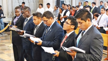 México - Profissões religiosas: seguir a Deus renunciando aos próprios projetos