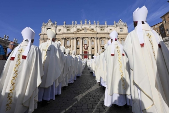 Vatican - Le Pape à la Messe d'ouverture du Synode : marchons avec l'Esprit Saint