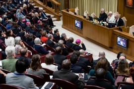 Vatican - Pope Francis: "Trafficking in persons disfigures the humanity of the victim"