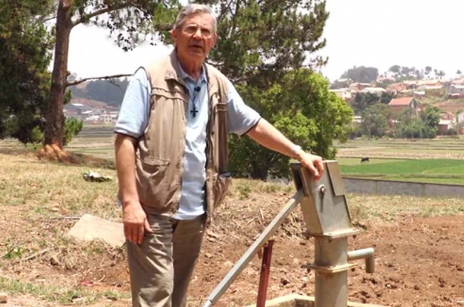 Madagascar - Fr De Santis, 33 years on his mission: "Now this people and this culture are becoming my cultural and spiritual heritage"