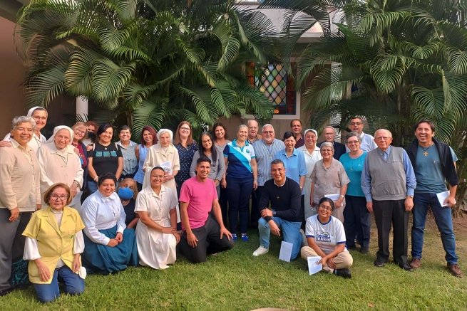 Venezuela - Encuentro de la Familia Salesiana con la Consejera Visitadora Sor Marta Liliana Riccioli