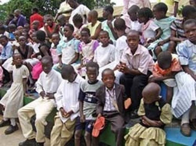 Uganda - Salesian support for children at risk in Namugongo