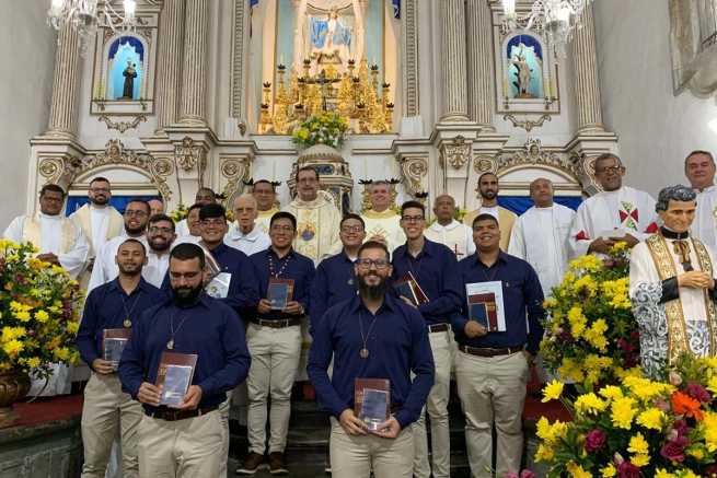 Brazil - First religious profession of eight novices from Salesian Provinces of Manaus, Campo Grande, and Belo Horizonte