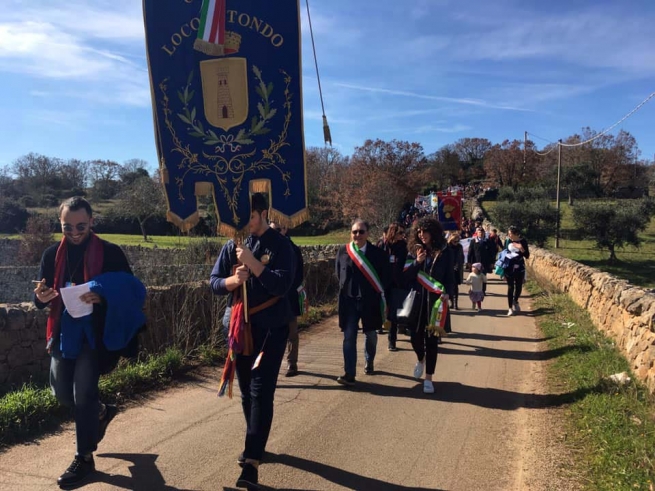 Itália - Marcha da Paz em memória do venerável Francesco Convertini