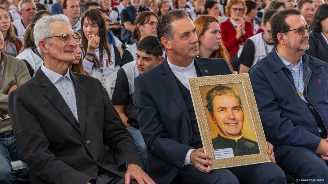 Brasile – Il Rettor Maggiore: “Rendete presente Don Bosco in mezzo ai giovani”