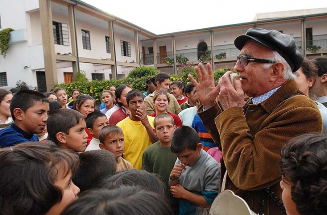 Colombia – "Thanks, Fr Javier, you changed our lives!". A memory of Fr de Nicolò