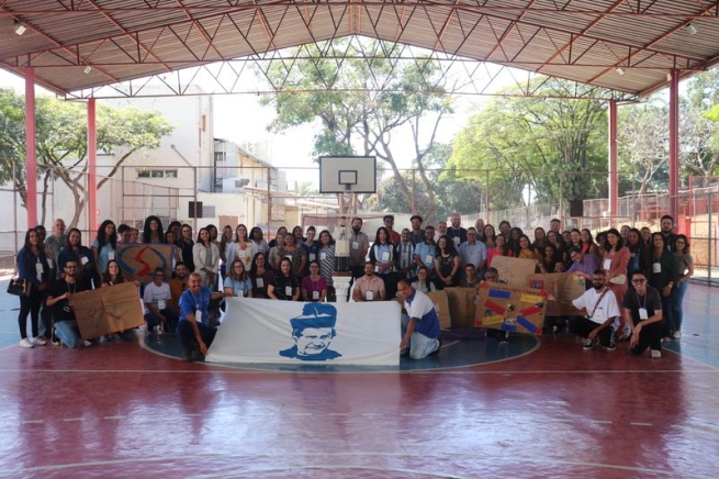 Brasile – Una giornata di formazione per gli educatori delle presenze di Belo Horizonte