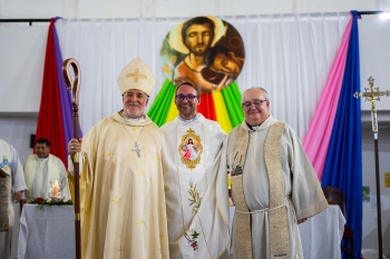 Argentine - Ordination sacerdotale du Salésien Mariano Bressan