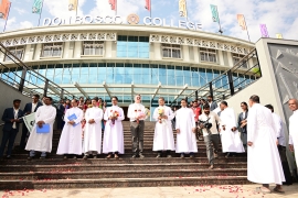 Inde – Inauguration et bénédiction du « Don Bosco College » en présence du P. Miguel Angel García et du P. Biju Michael