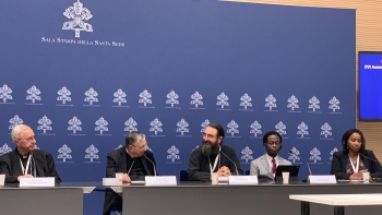 Vatican – Fraternal delegates lend 'ecumenical character' to Synod press briefing