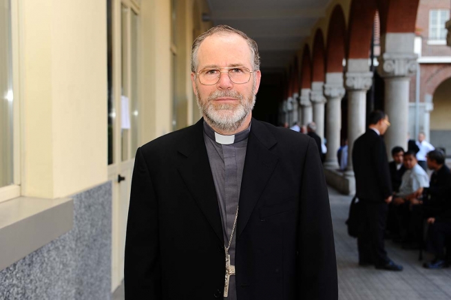 Chile - Mgr. Bastres Florence’s message: "Woman, Star of Chile"