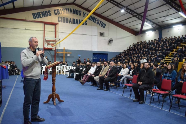 Chili - La Visite Extraordinaire du P. Gabriel Romero aux présences salésiennes de Linares et Talca se poursuit