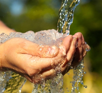 Ghana – Aliviar el sufrimiento de la pobreza mediante nuevas fuentes de agua