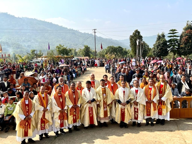 India - Priestly ordination of two Salesians from Shillong