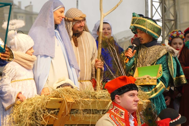 Polonia - El Voluntariado Misionero Salesiano de Cracovia participa por séptima vez en la Cabalgata de los Reyes Magos