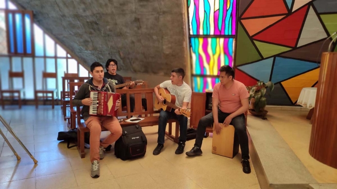 Bolivia - “Cantar la Esperanza”: primer encuentro de músicos salesianos